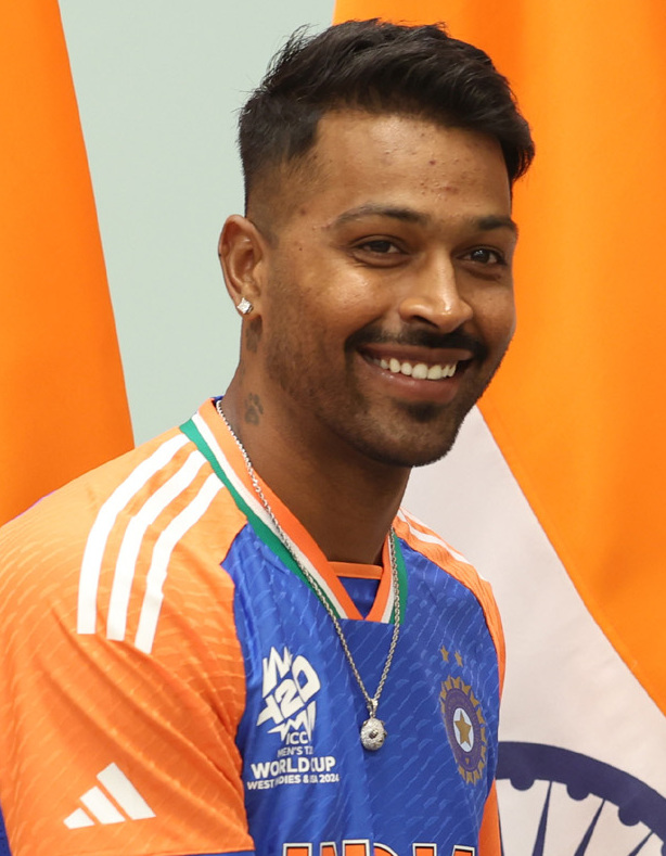 Hardik_Pandya_in_PMO_New_Delhi (1).jpg
