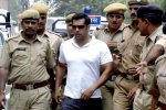 Salman-Arms-Act-approved-application-present-on-April-29.jpg