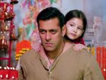 Salman and Harshaali.jpg