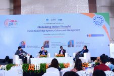 Diplomatic_Panel_in_progress_at_IIM_Kozhikode.jpeg